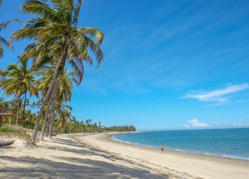 Ushongo Beach